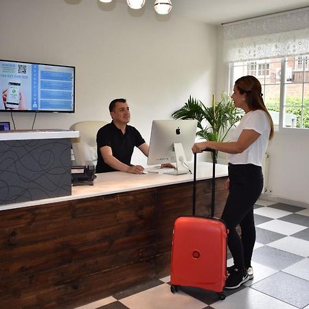 Hotel El Ancla Villanueva de la Cañada Eksteriør bilde