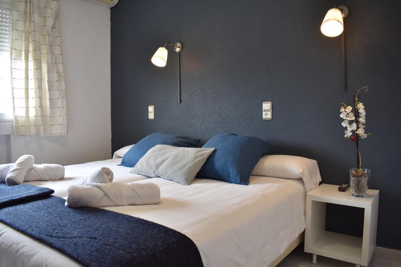 Hotel El Ancla Villanueva de la Cañada Eksteriør bilde