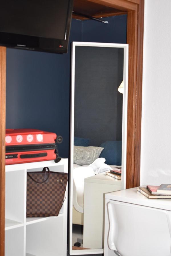 Hotel El Ancla Villanueva de la Cañada Eksteriør bilde